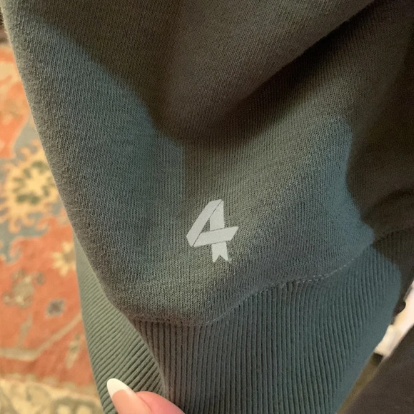 Fourlaps Rush Quarter Zip NWT Thyme Green XS - Picture 7 of 9